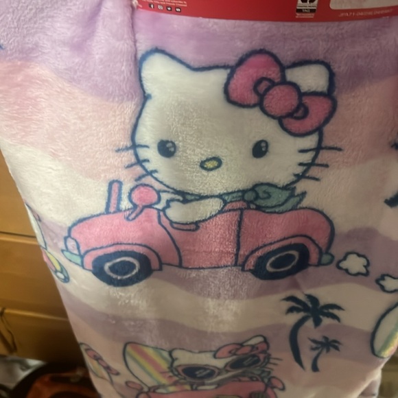 Hello kitty - Picture 3 of 3